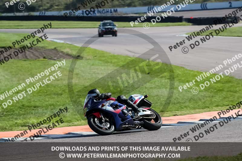 Rockingham no limits trackday;enduro digital images;event digital images;eventdigitalimages;no limits trackdays;peter wileman photography;racing digital images;rockingham raceway northamptonshire;rockingham trackday photographs;trackday digital images;trackday photos